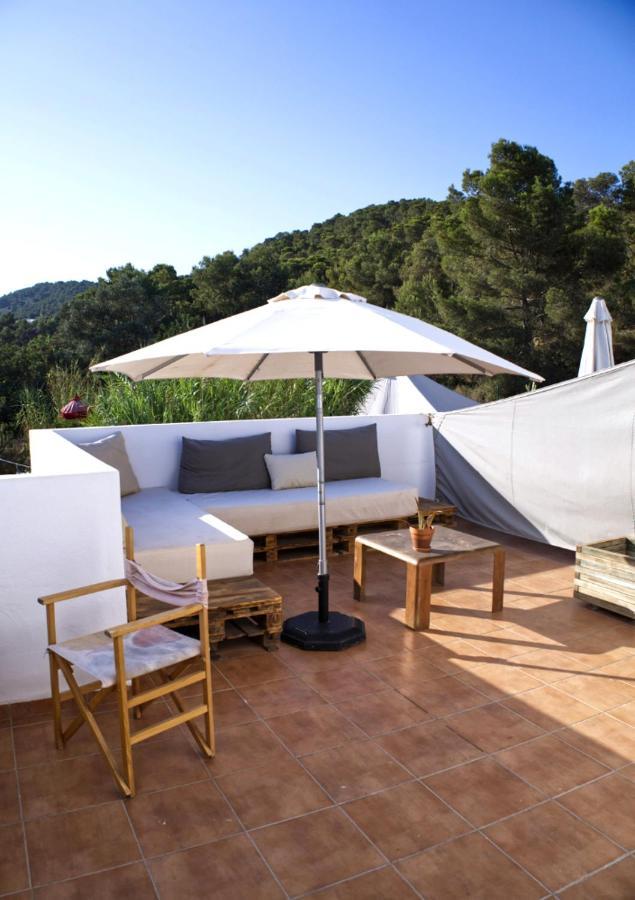 Boutique Hostal La Curandera De Salinas Sant Francesc de s'Estany Exterior photo
