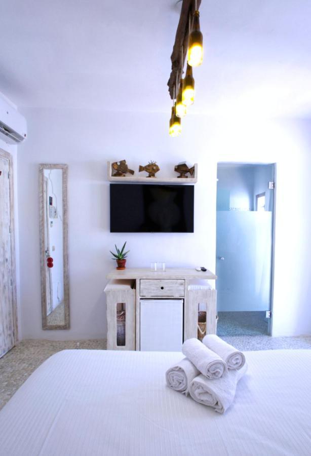 Boutique Hostal La Curandera De Salinas Sant Francesc de s'Estany Exterior photo