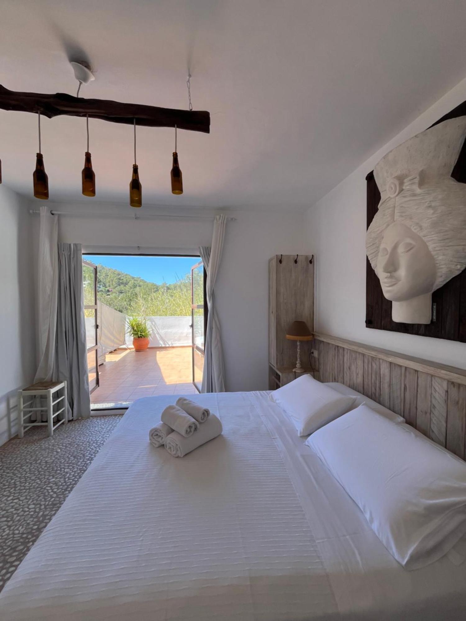 Boutique Hostal La Curandera De Salinas Sant Francesc de s'Estany Exterior photo